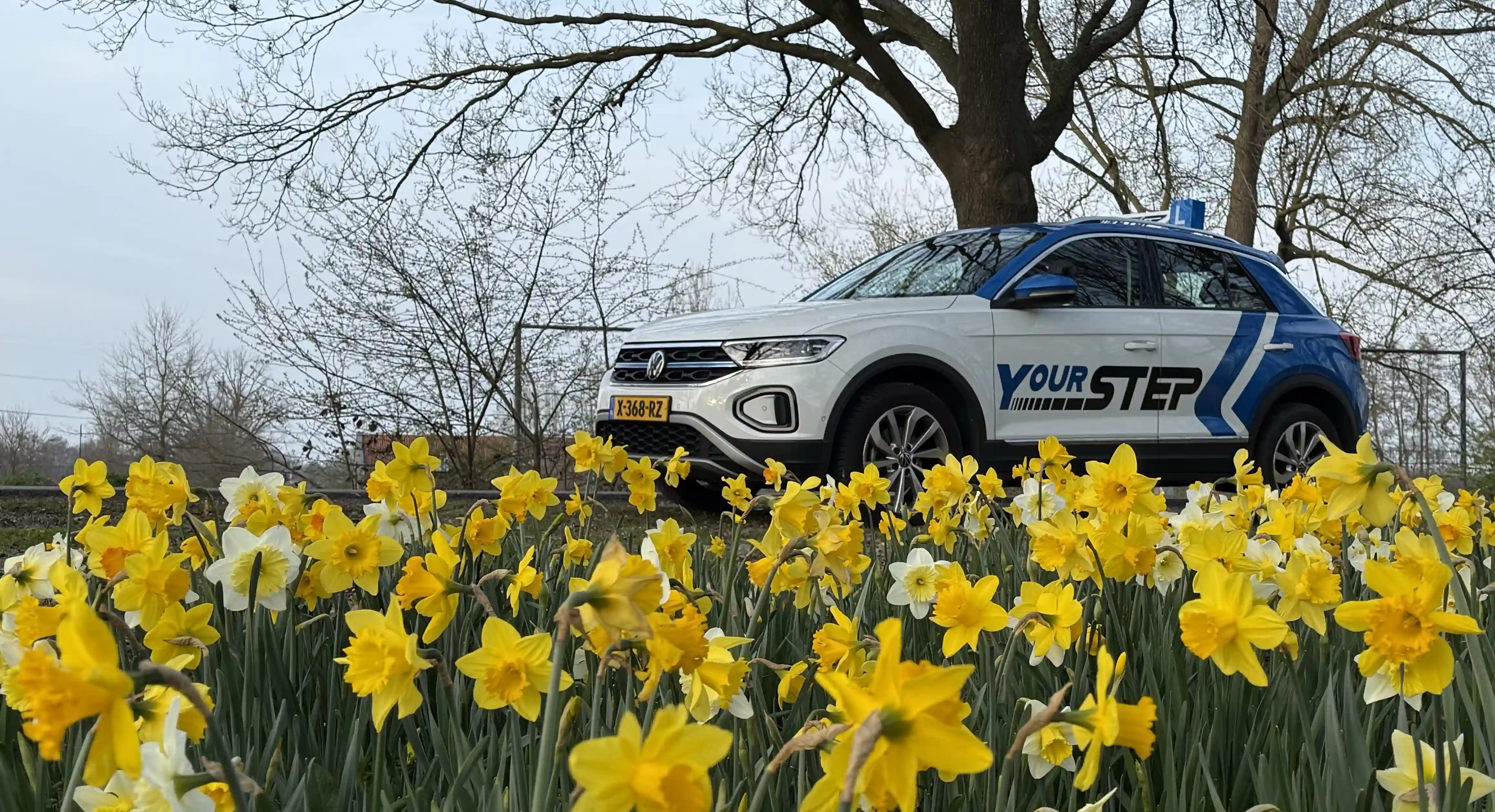 Banner foto van lesauto